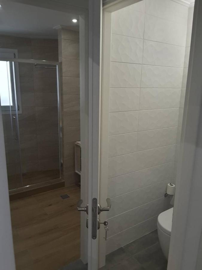 Seaview Apartment In Theheart Of Loutraki Esterno foto